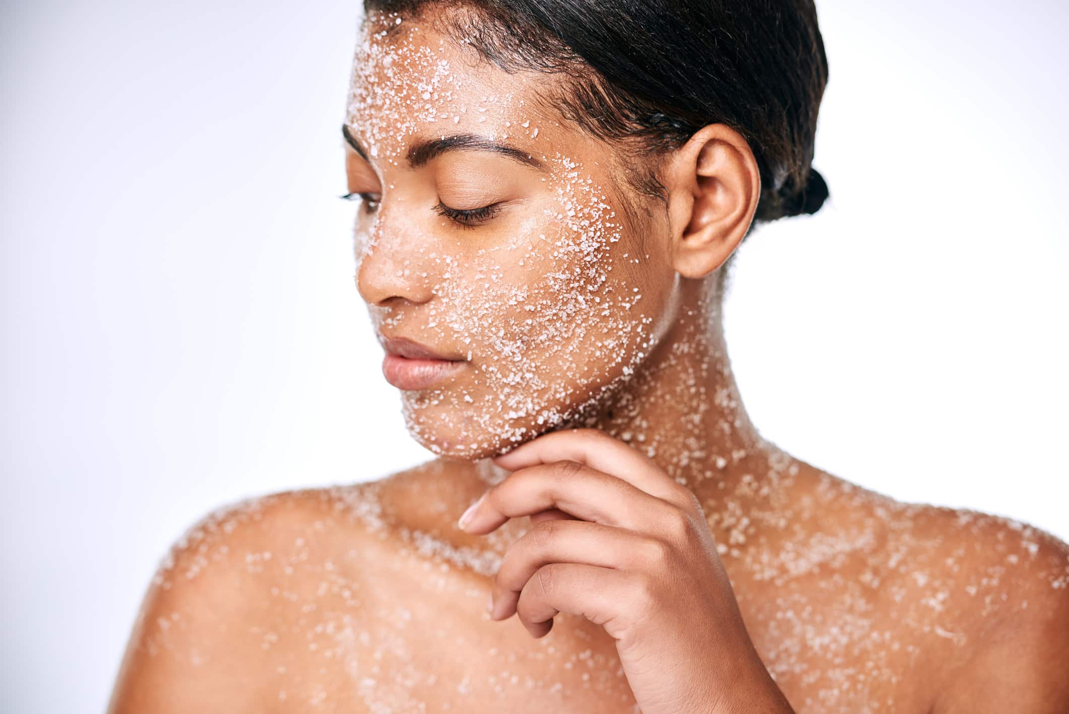 Do your know the benefits of using salt for your skin?